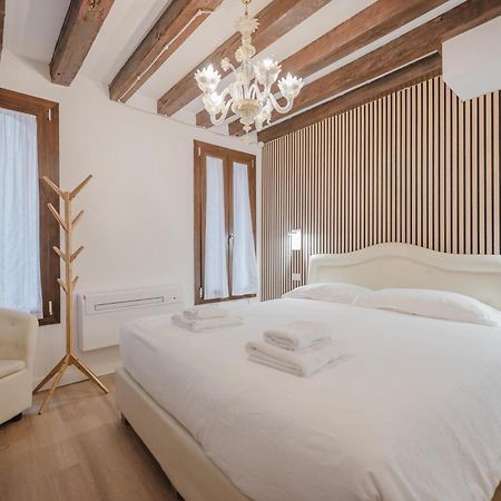 Rialto Suite 707 Venezia Esterno foto